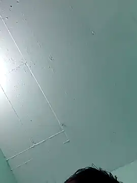 Snapshot of Luisf1267 chatting on March 20, 12:19 am Luisf1267 online show from March 20, 12:19 am