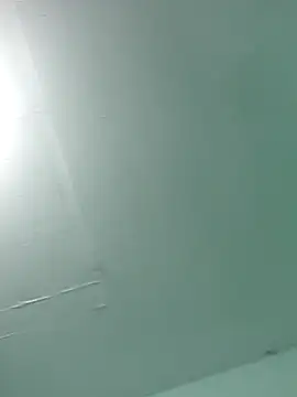 Snapshot of Luisf1267 chatting on October 6, 1:10 am Luisf1267 online show from October 6, 1:10 am