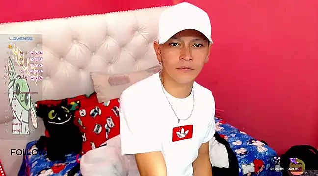 Snapshot of _snopyy_ chatting on January 27, 9:11 pm  snopyy  online show from January 27, 9:11 pm