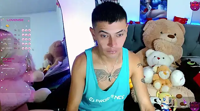 Snapshot of _snopyy_ chatting on March 5, 5:50 pm  snopyy  online show from March 5, 5:50 pm