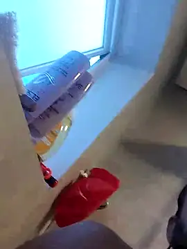 morenindarola online show from February 24, 7:41 pm