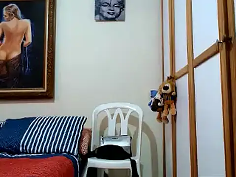 Snapshot of nicolay_74 chatting on February 27, 7:58 pm nicolay 74 online show from February 27, 7:58 pm