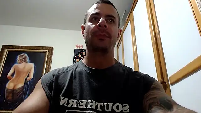 Snapshot of nicolay_74 chatting on October 6, 11:20 pm nicolay 74 online show from October 6, 11:20 pm