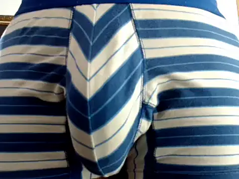 Snapshot of nicolay_74 chatting on March 18, 8:16 pm nicolay 74 online show from March 18, 8:16 pm