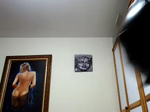 Snapshot of nicolay_74 chatting on March 20, 9:46 pm nicolay 74 online show from March 20, 9:46 pm