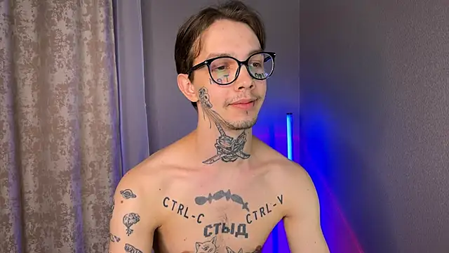 anahori  simon online show from January 8, 9:44 pm