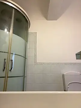 tubfunaske online show from December 21, 9:17 am