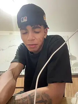 JoanG10 online show from September 14, 5:09 am