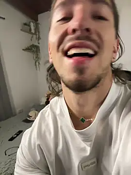 Valentino Xander online show from February 13, 4:41 am