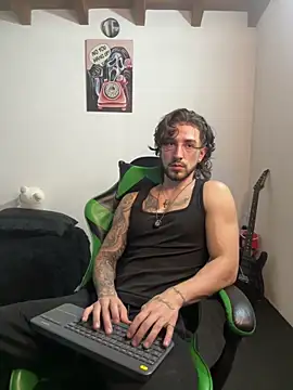 Valentino Xander online show from January 19, 3:42 am