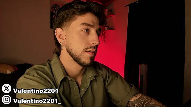 Valentino Xander online show from March 12, 1:36 am