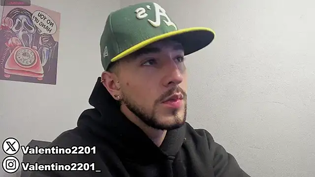 Valentino Xander online show from March 8, 1:26 am