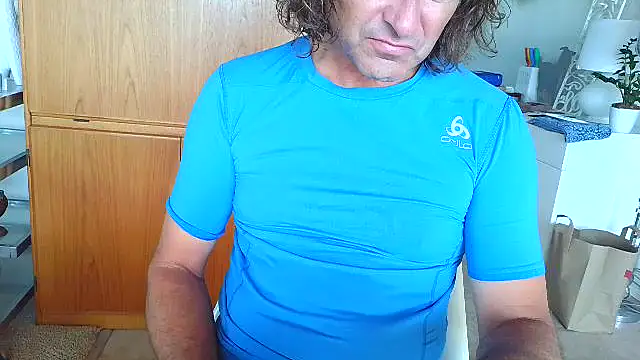 costanza7070 online show from March 3, 9:10 pm