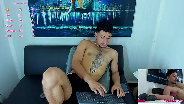 Piggy Eddy online show from September 20, 8:53 pm