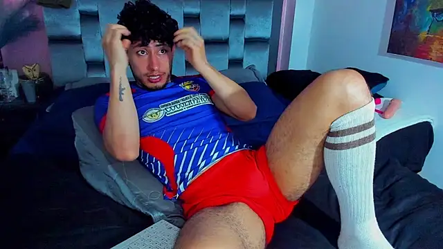 Piggy Eddy online show from February 3, 1:08 pm