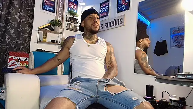 Leenar Key online show from October 2, 1:59 pm