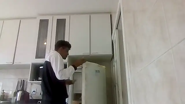 RenziTatte online show from September 17, 5:25 pm