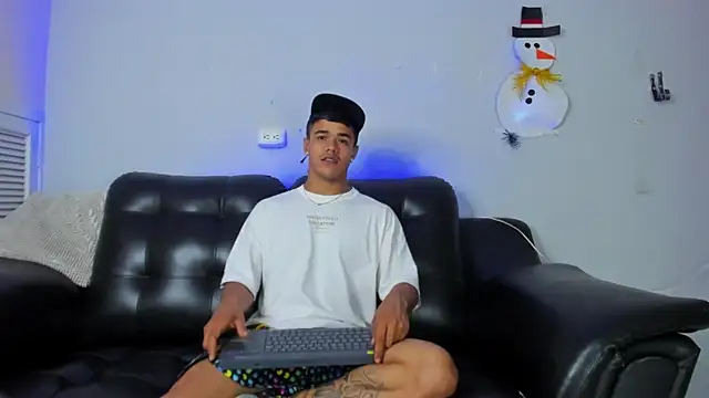 Rob saenz  online show from December 30, 1:58 pm