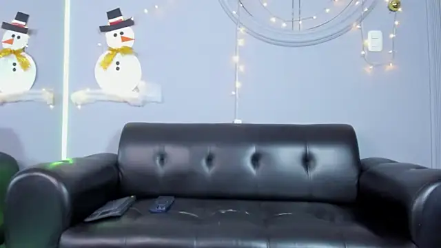 Rob saenz  online show from December 27, 7:57 pm