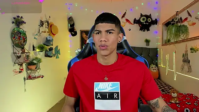 Damian latinxxx online show from November 12, 3:23 am