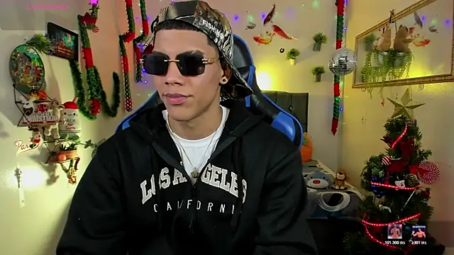 Damian latinxxx online show from December 20, 3:13 am