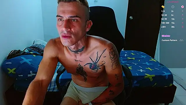 bray hotboy777 online show from December 18, 11:56 pm