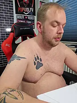 PupW0lfy online show from January 20, 3:39 pm