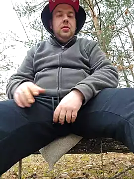 PupW0lfy online show from January 31, 11:24 am