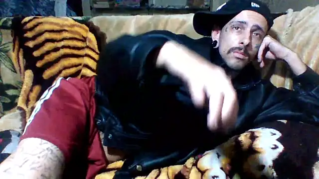 sellvageria online show from October 11, 8:46 pm