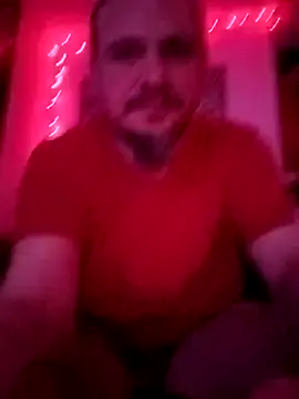 whyteguy410 online show from December 10, 5:39 am