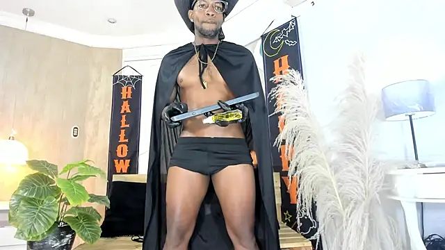 Snapshot of RicoBrown777_ chatting on October 24, 4:03 am RicoBrown777  online show from October 24, 4:03 am