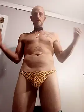 Snapshot of 5g4ever chatting on December 25, 4:11 pm 5g4ever online show from December 25, 4:11 pm