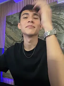 RyanGosslling  online show from November 29, 5:37 pm