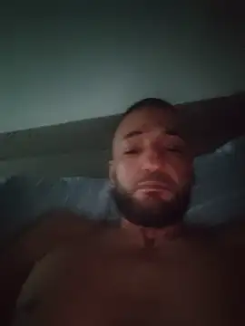 Reeeks69 online show from June 20, 3:33 am