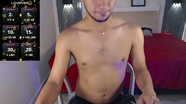 Snapshot of Kevin_Torres chatting on October 5, 3:27 pm Kevin Torres online show from October 5, 3:27 pm