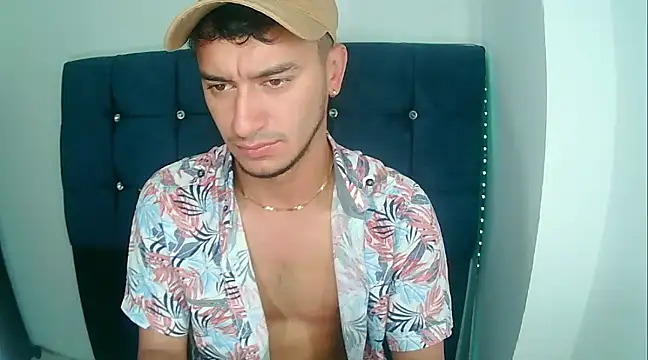 Snapshot of Kevin_Torres chatting on January 11, 3:20 pm Kevin Torres online show from January 11, 3:20 pm