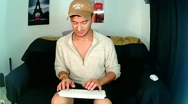 Snapshot of Kevin_Torres chatting on January 26, 5:13 am Kevin Torres online show from January 26, 5:13 am