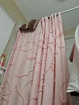 bigdickdaddy2184 online show from February 3, 1:38 pm