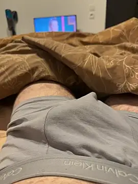 sudistept online show from February 22, 2:35 am