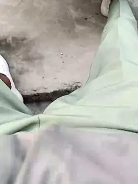 Snapshot of cumshotboy01 chatting on December 2, 11:10 am cumshotboy01 online show from December 2, 11:10 am