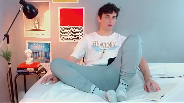 Elio555 online show from September 29, 7:32 pm