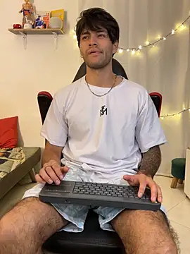 justin stark7 online show from February 4, 1:50 pm