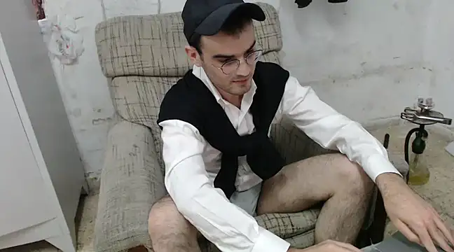 erikamavrik online show from January 26, 1:15 pm