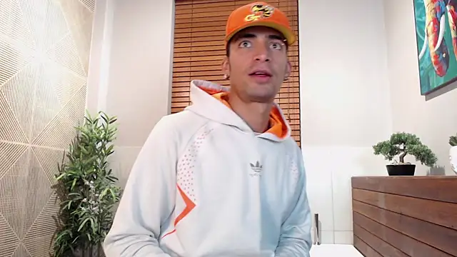 DrakeNeumann online show from February 18, 3:53 am