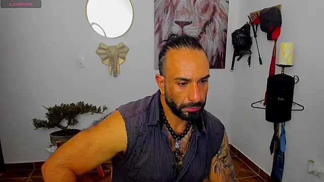 mr maik online show from January 15, 2:24 pm