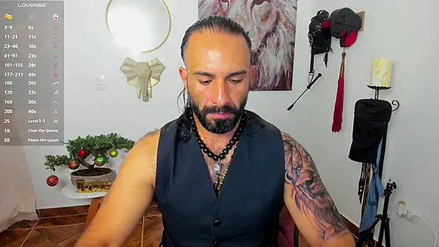 mr maik online show from December 18, 1:34 pm