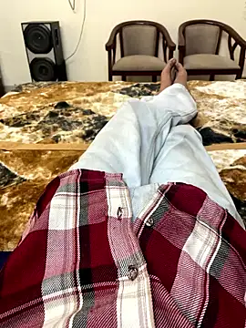 wickedaryan online show from October 22, 3:54 am