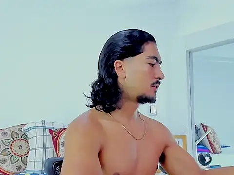 david  johnson372 online show from September 15, 11:33 am