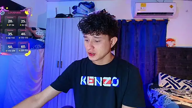 Nathan Bluee online show from February 20, 4:09 pm