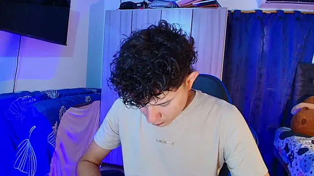 Nathan Bluee online show from February 7, 4:45 pm